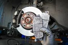 How long do brake pads last in city driving?